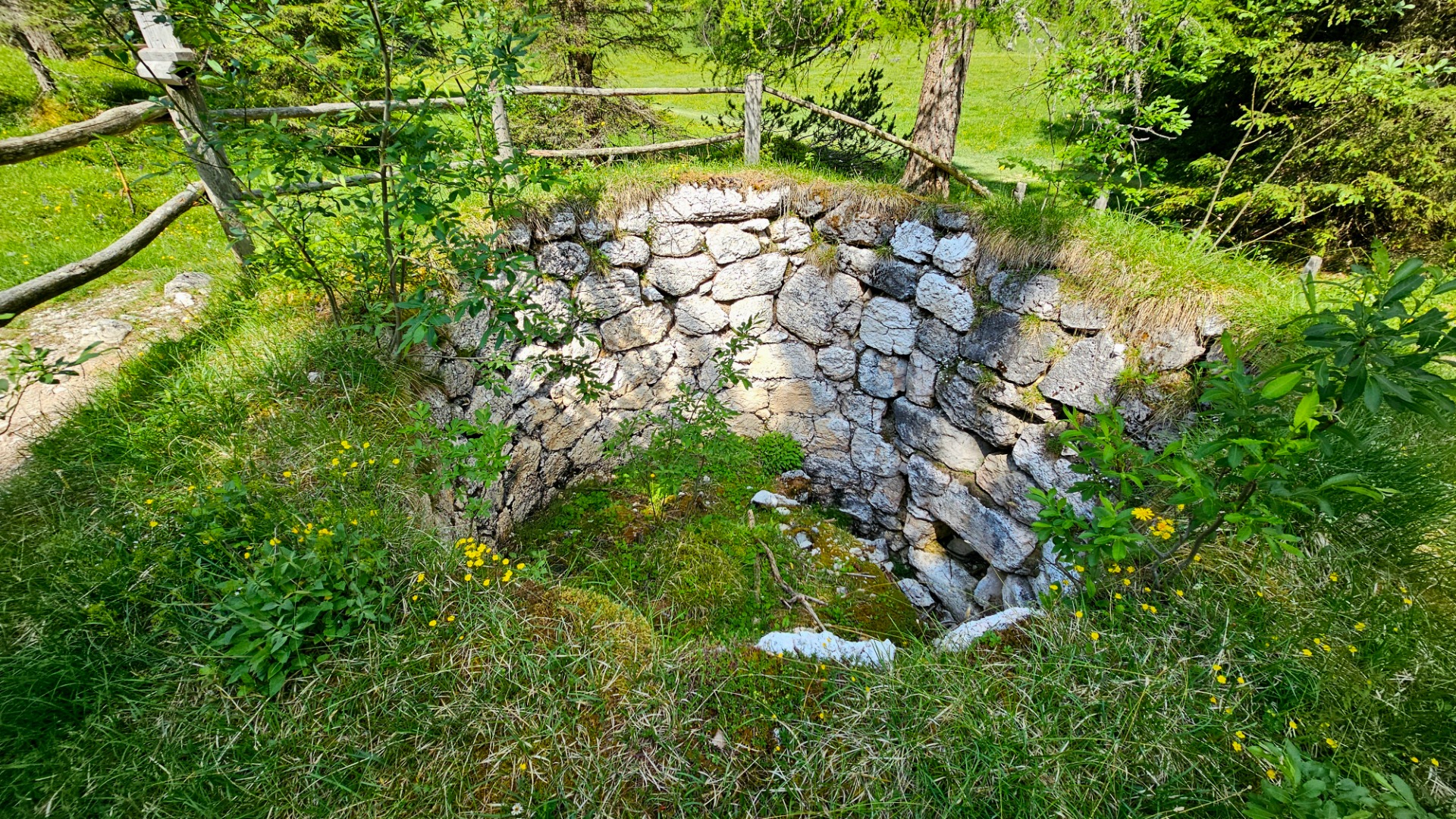 Dolomity, údolí Vallunga